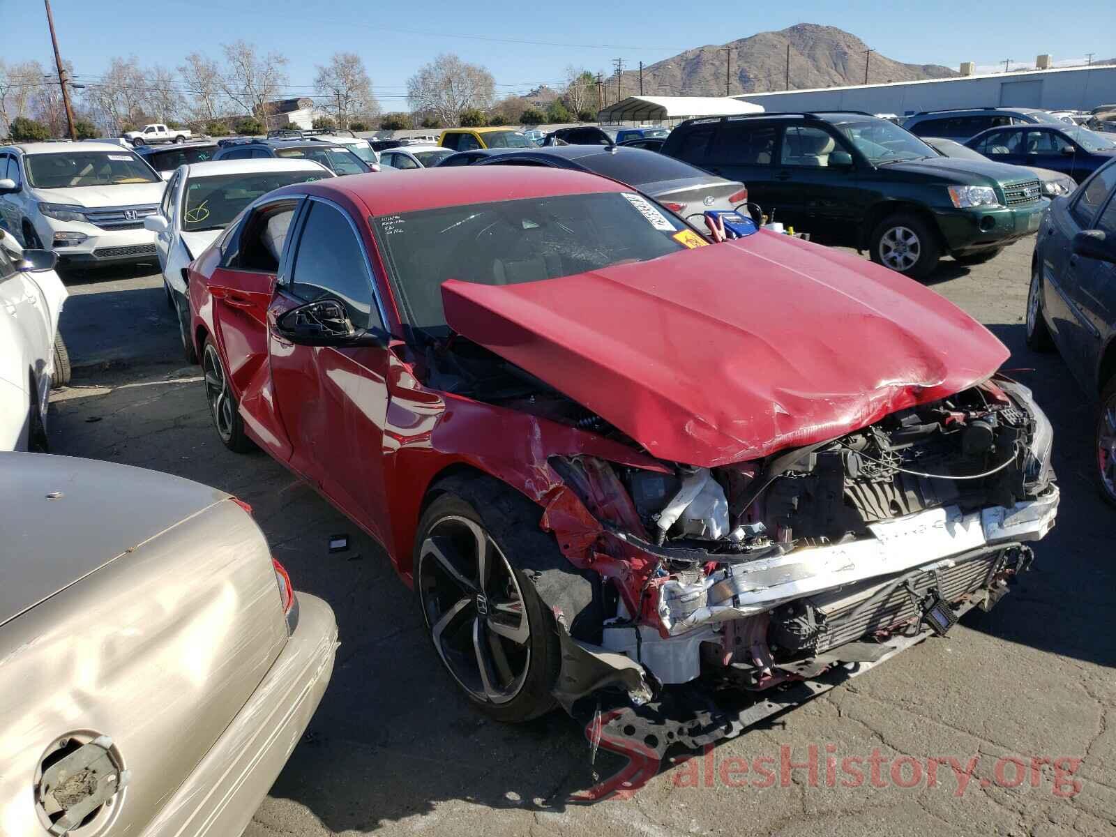 1HGCV1F33JA218954 2018 HONDA ACCORD