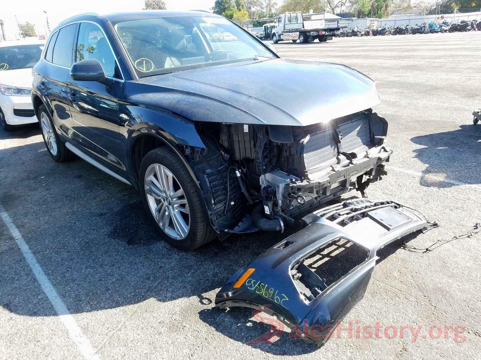 3N1AB7APXHY235853 2018 AUDI Q5