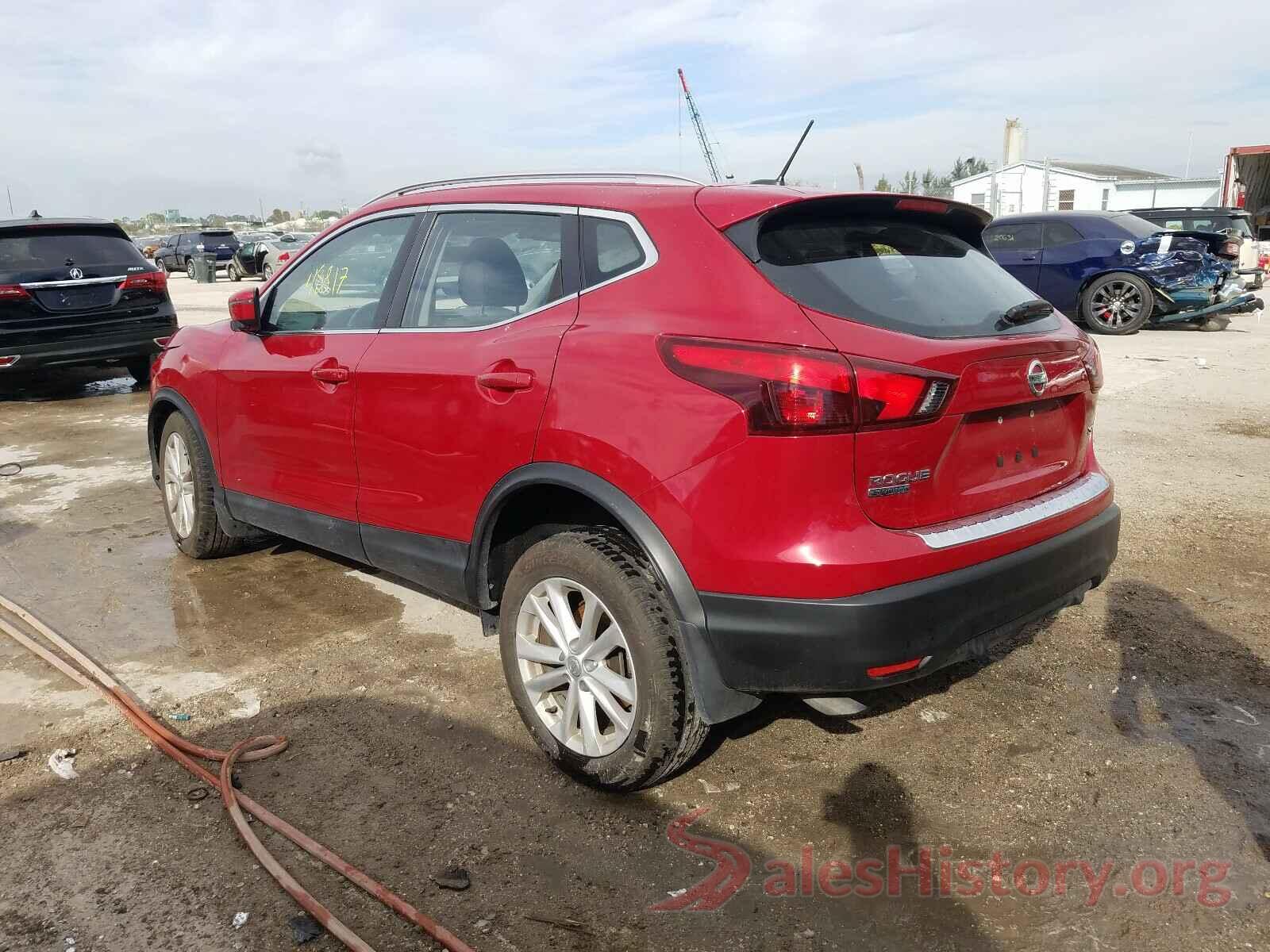 JN1BJ1CP9JW101866 2018 NISSAN ROGUE