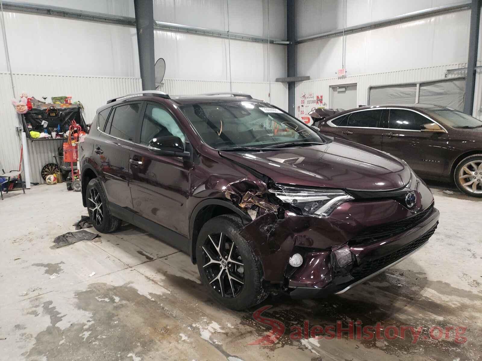 2T3JFREV2JW819844 2018 TOYOTA RAV4