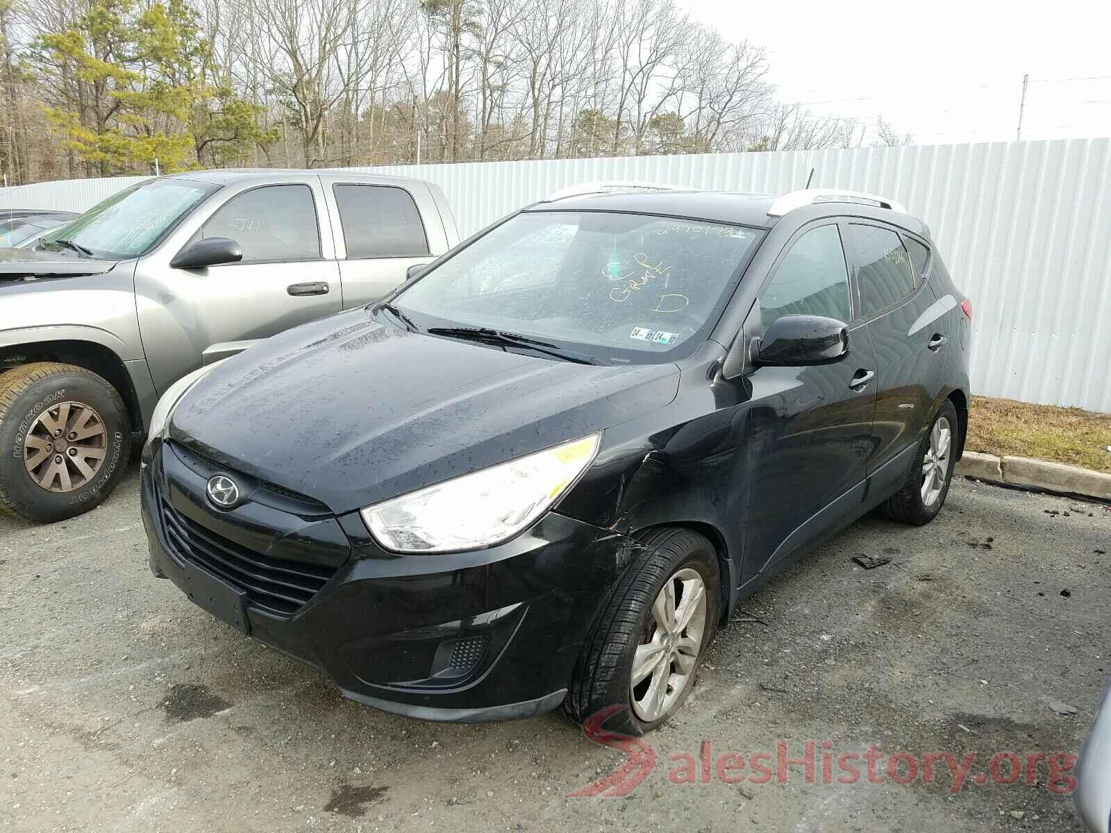 YV4A22PL8G1040306 2011 HYUNDAI TUCSON