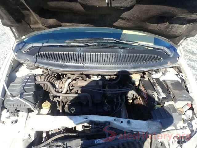 2C3CDZBT9HH611685 2005 CHRYSLER TOWN & COU