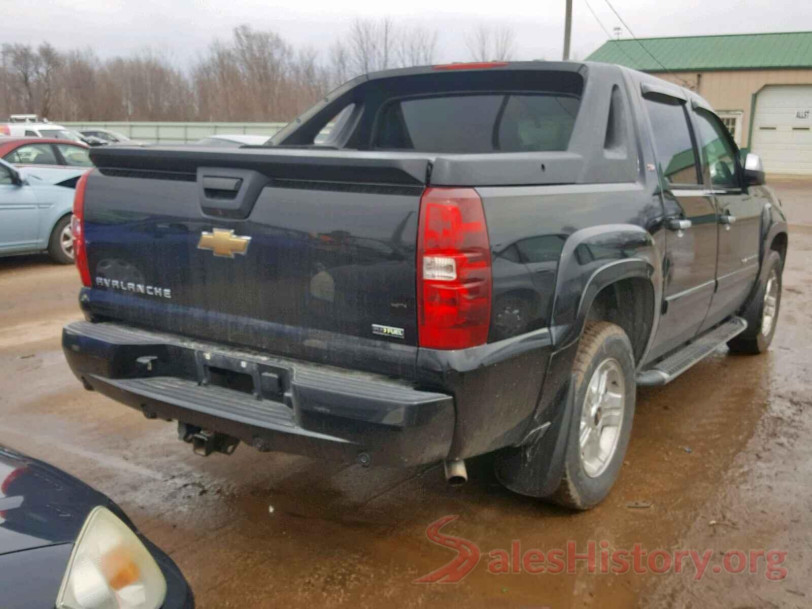 3FA6P0HD9HR245913 2008 CHEVROLET AVALANCHE