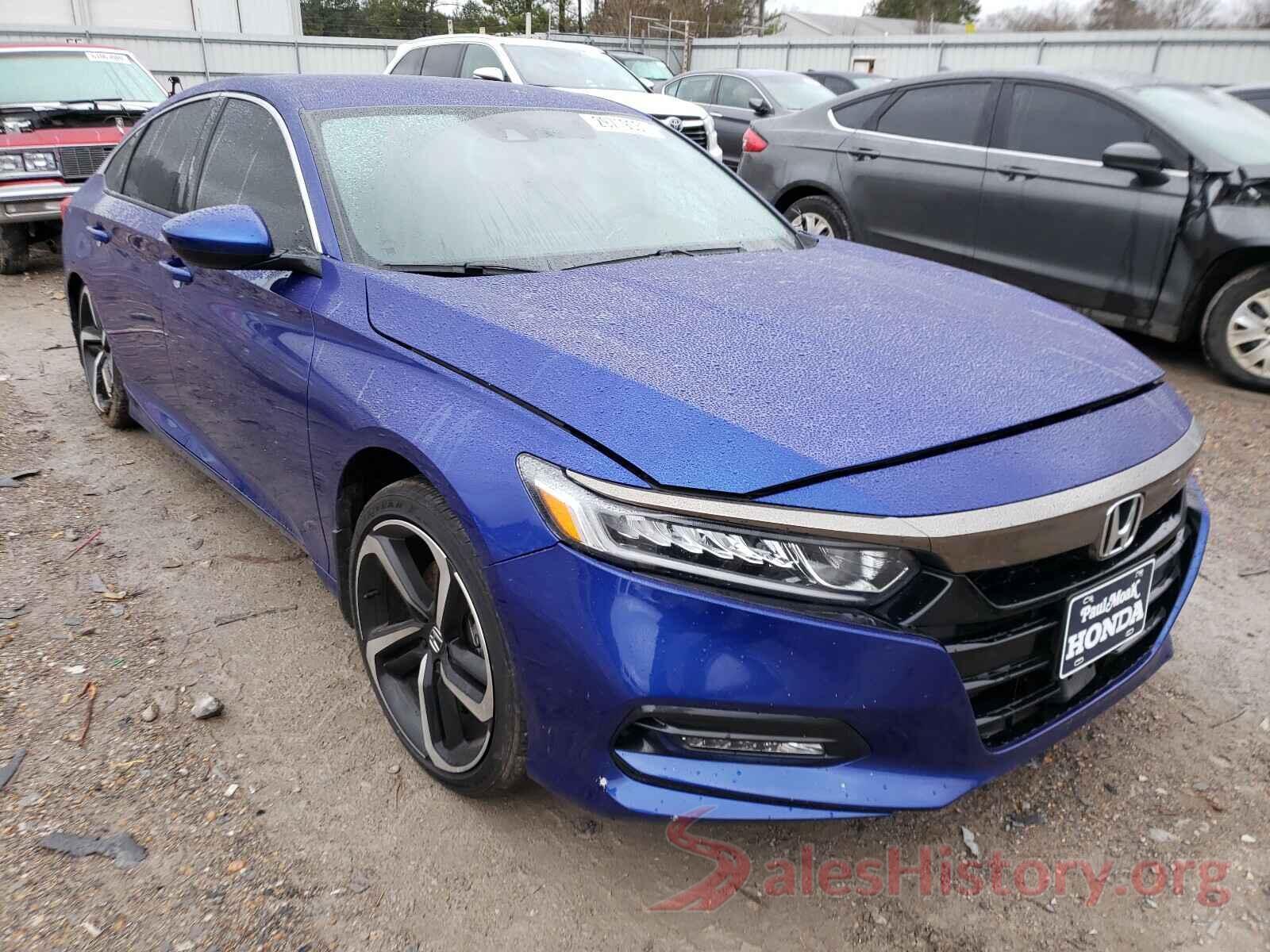 1HGCV1F35JA264740 2018 HONDA ACCORD