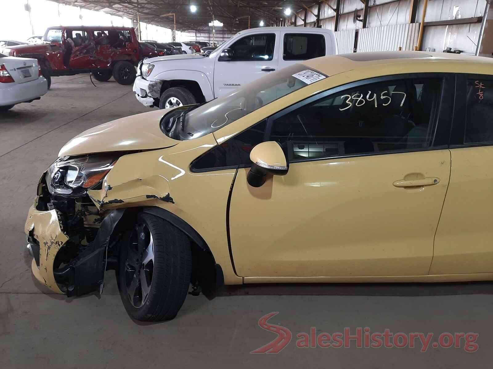 KNADN4A36G6668330 2016 KIA RIO