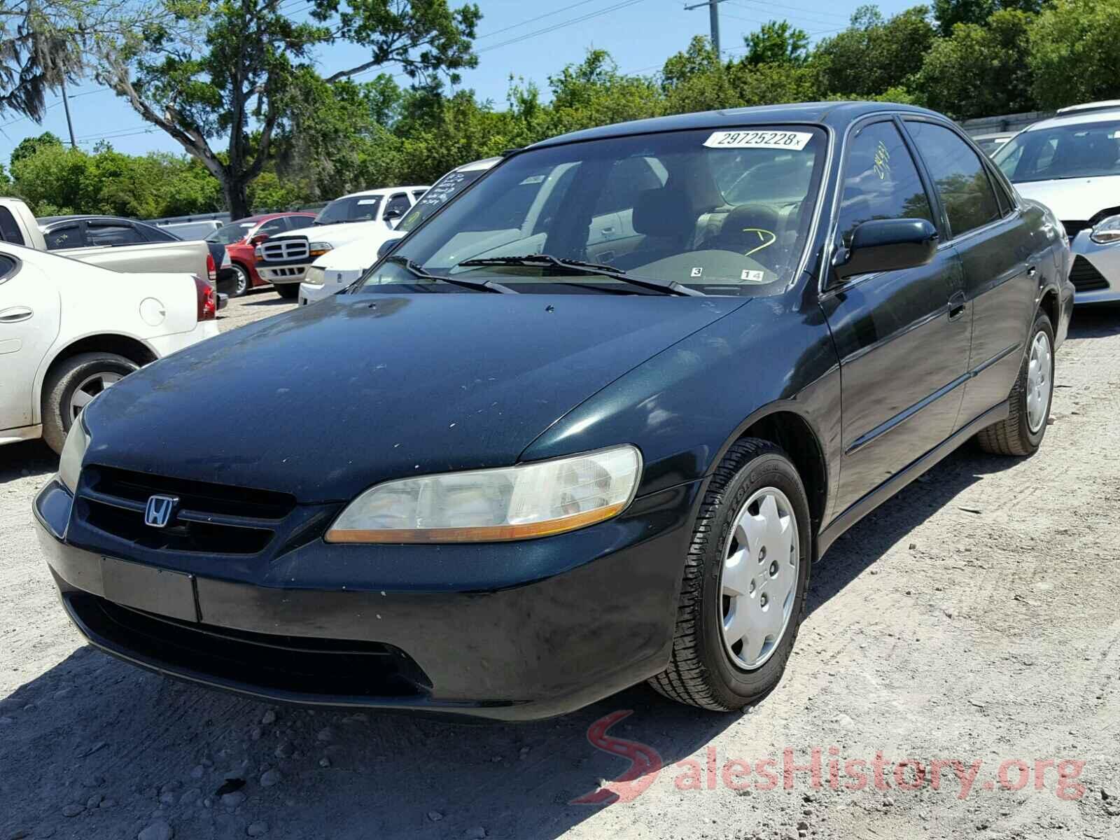 WDCTG4EB6HJ357337 1998 HONDA ACCORD