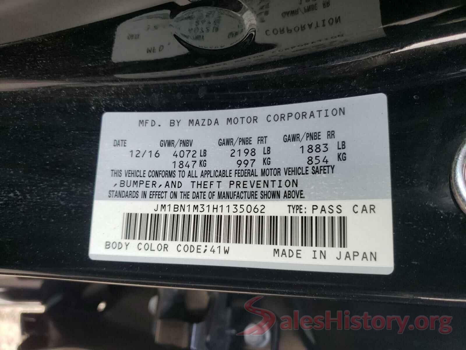 JM1BN1M31H1135062 2017 MAZDA 3