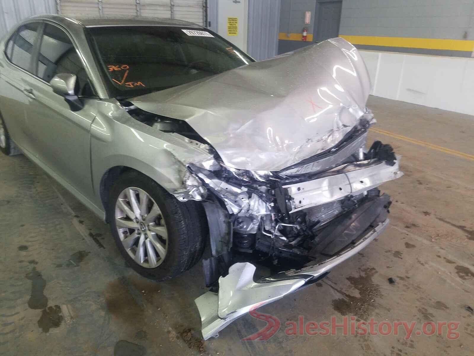 JTNB11HK0J3013375 2018 TOYOTA CAMRY