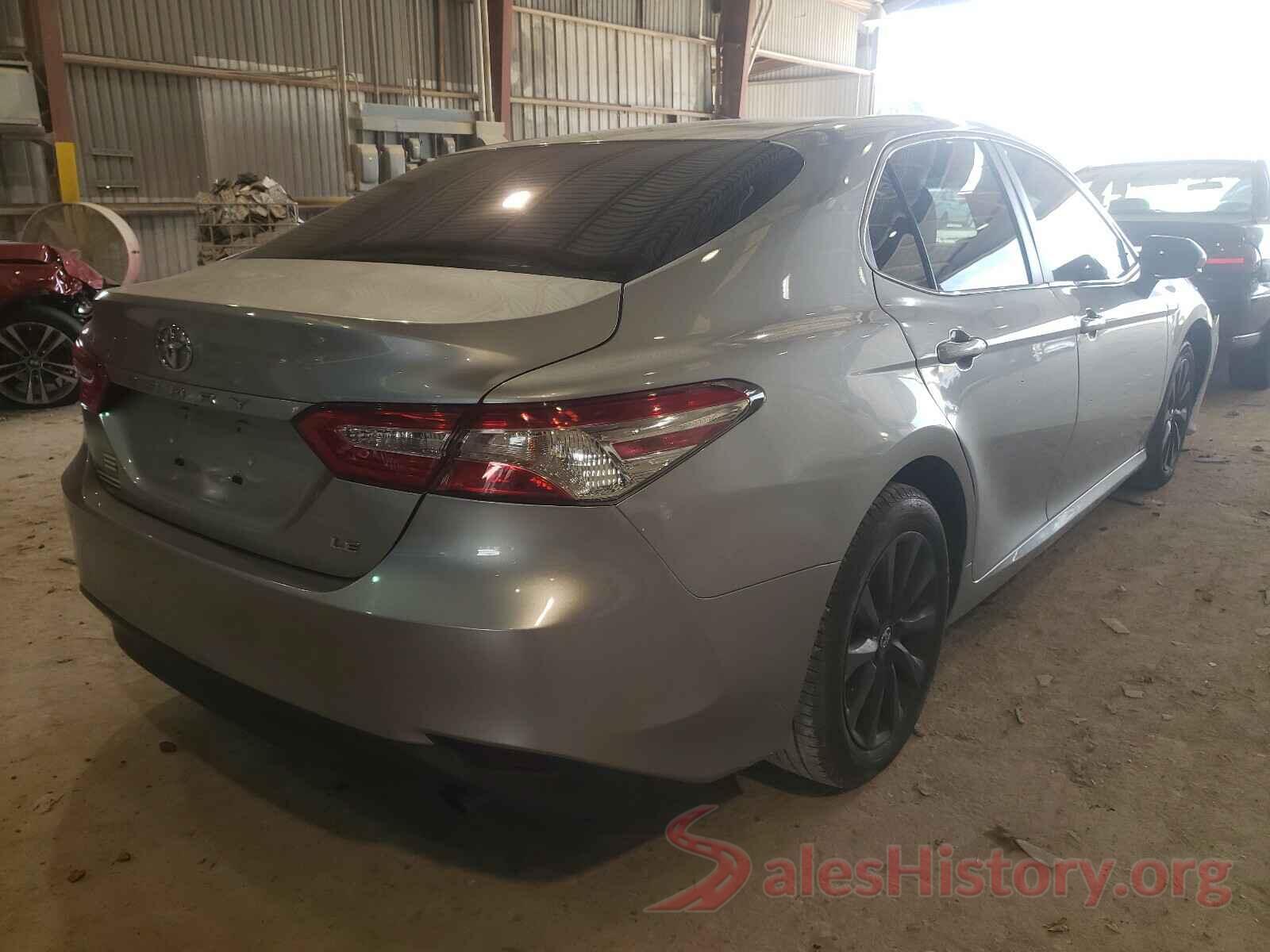 4T1B11HKXJU087204 2018 TOYOTA CAMRY