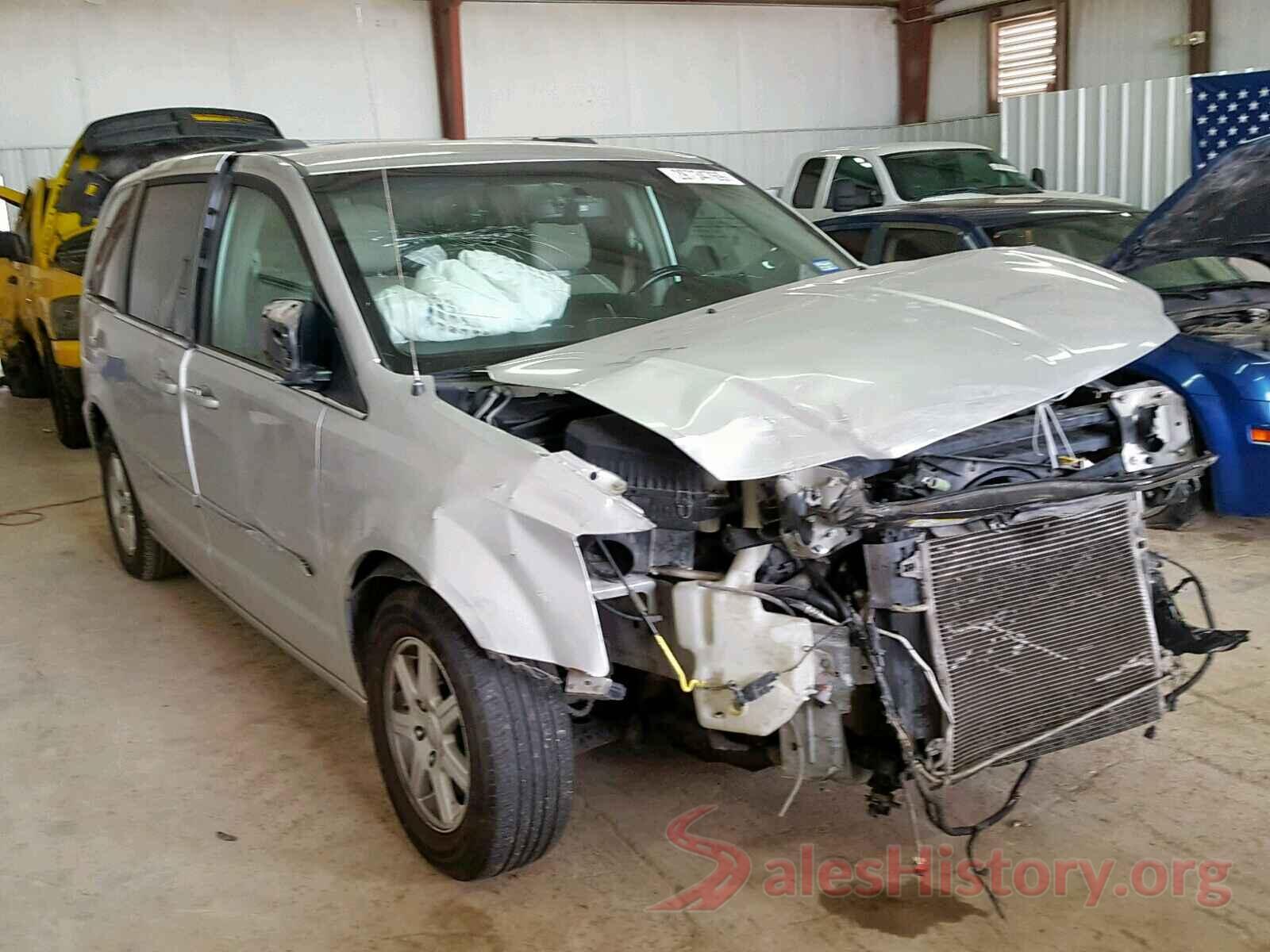 5FNYF5H59KB024073 2012 CHRYSLER TOWN & COU