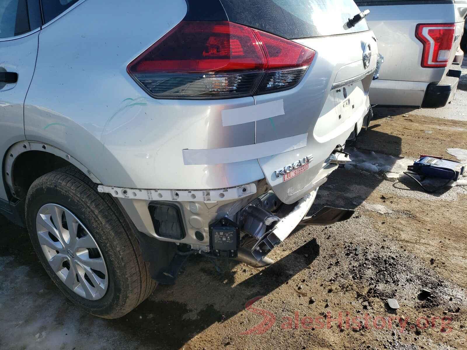 KNMAT2MV7JP503823 2018 NISSAN ROGUE