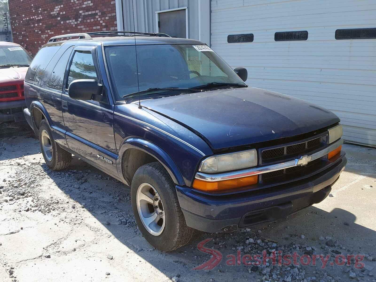 3KPFL4A79JE220556 2004 CHEVROLET BLAZER