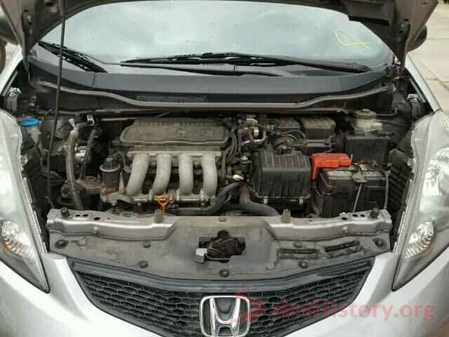 3N1AB7AP8HY350631 2010 HONDA FIT