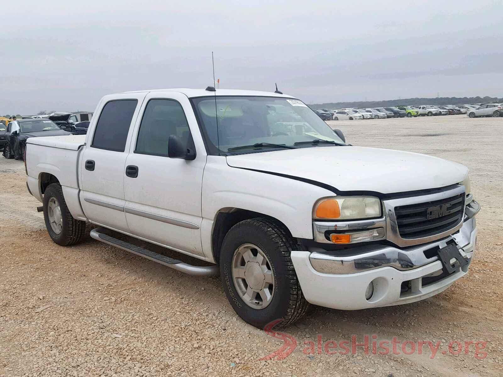 KNDJN2A26J7615503 2005 GMC NEW SIERRA