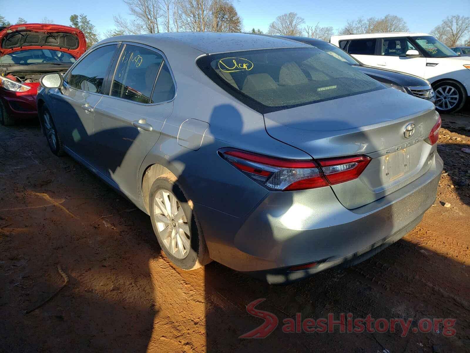 JTNB11HK9J3032586 2018 TOYOTA CAMRY