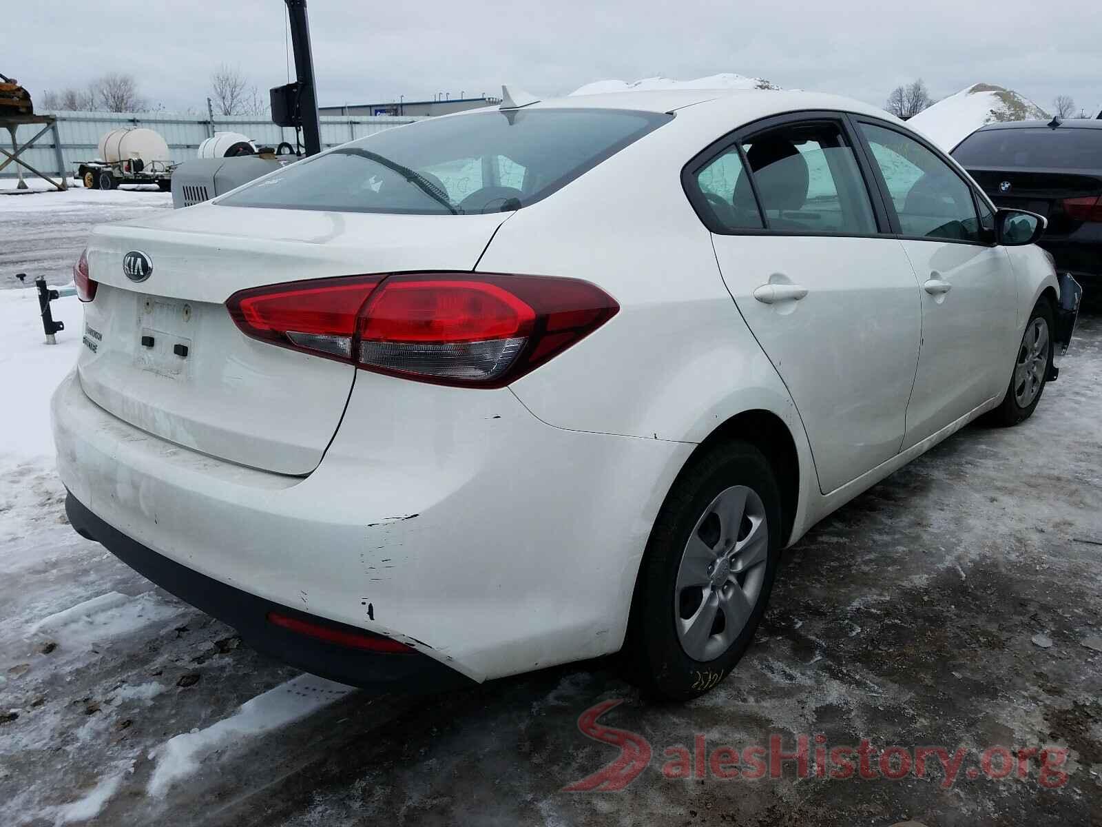 3KPFK4A78HE108845 2017 KIA FORTE