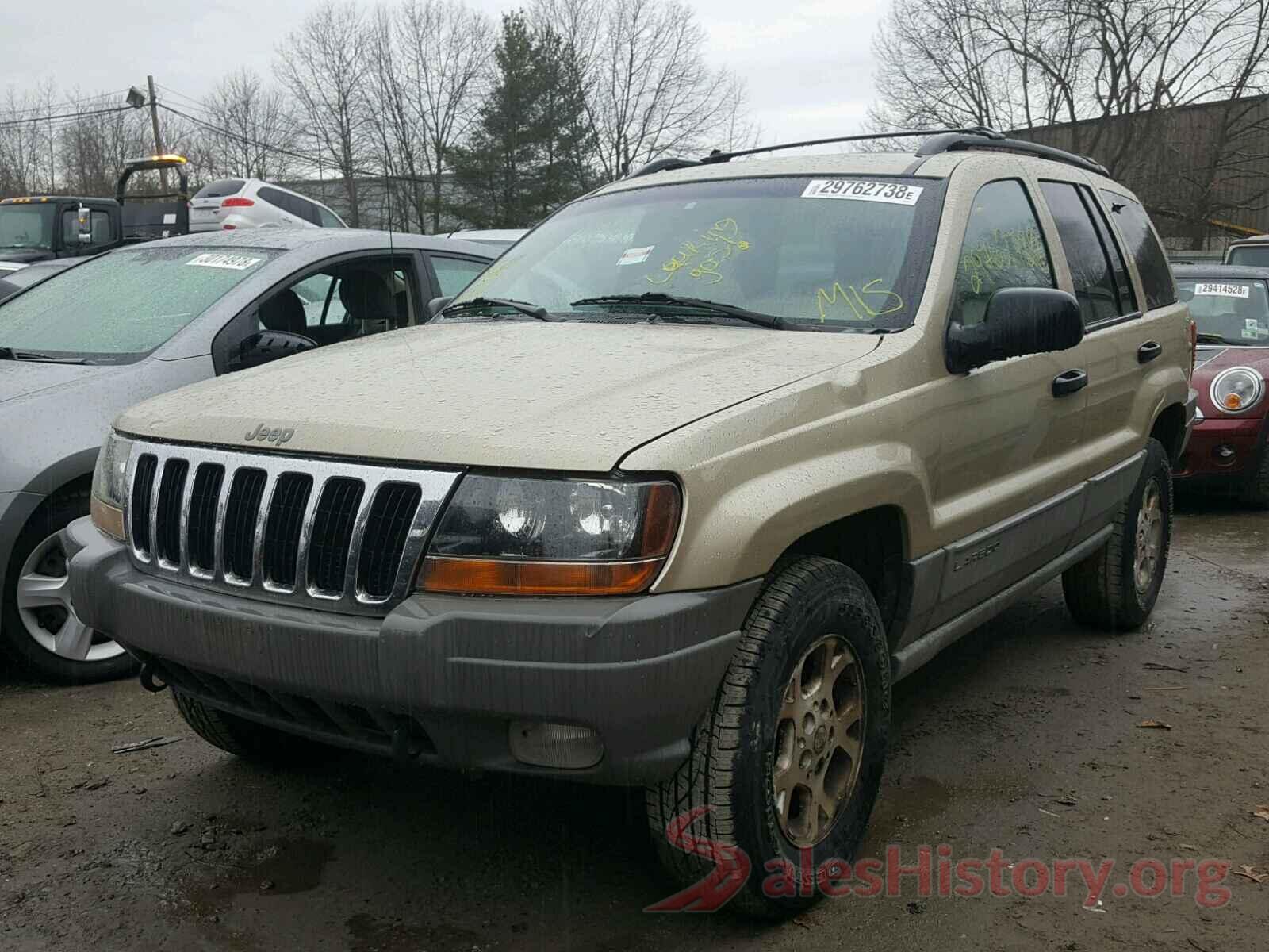 5XXGT4L32JG266235 2000 JEEP CHEROKEE