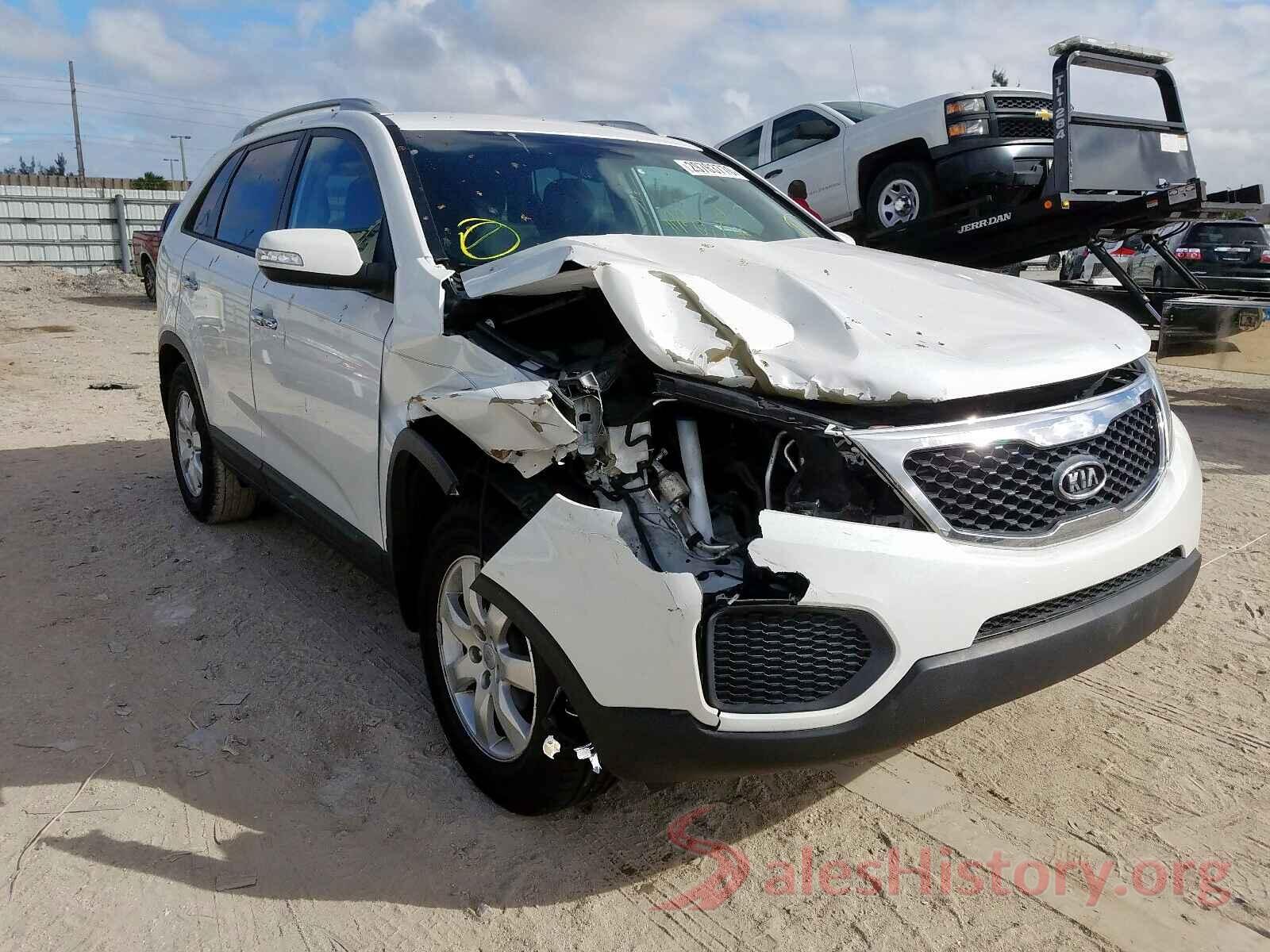 4T1BF1FK1HU421831 2012 KIA SORENTO