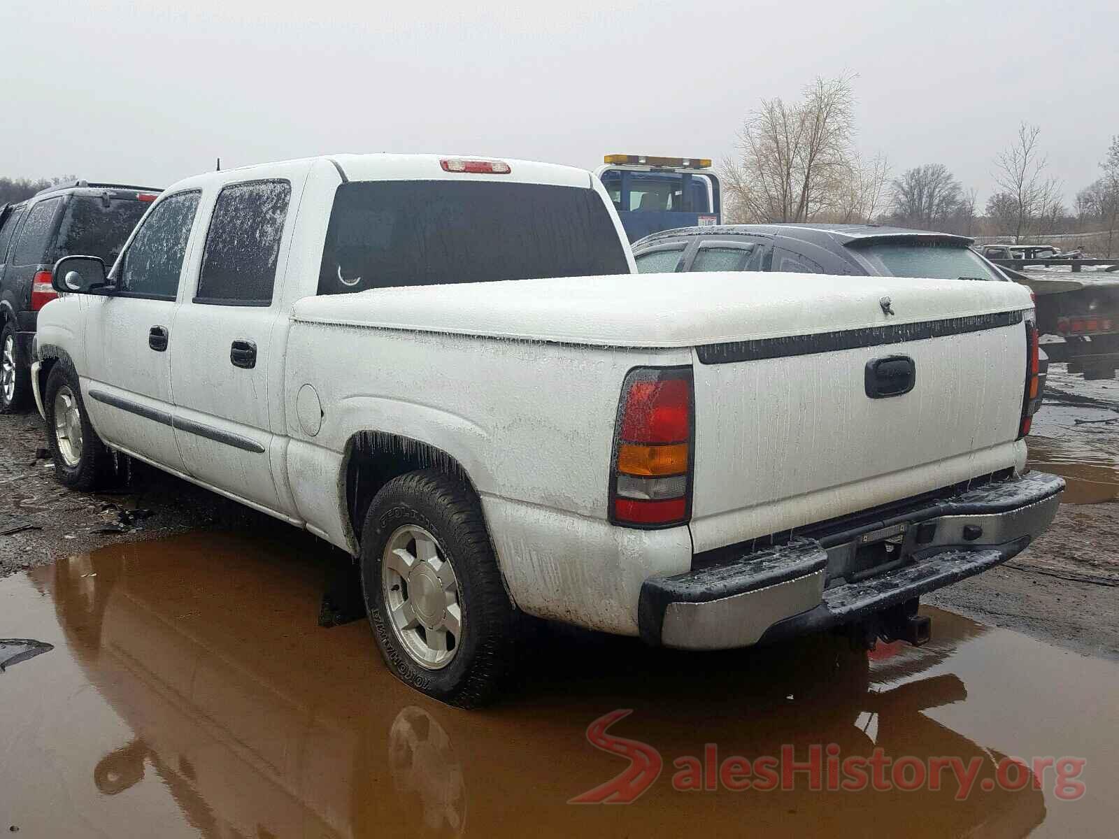 55SWF4JB1HU179015 2005 GMC NEW SIERRA