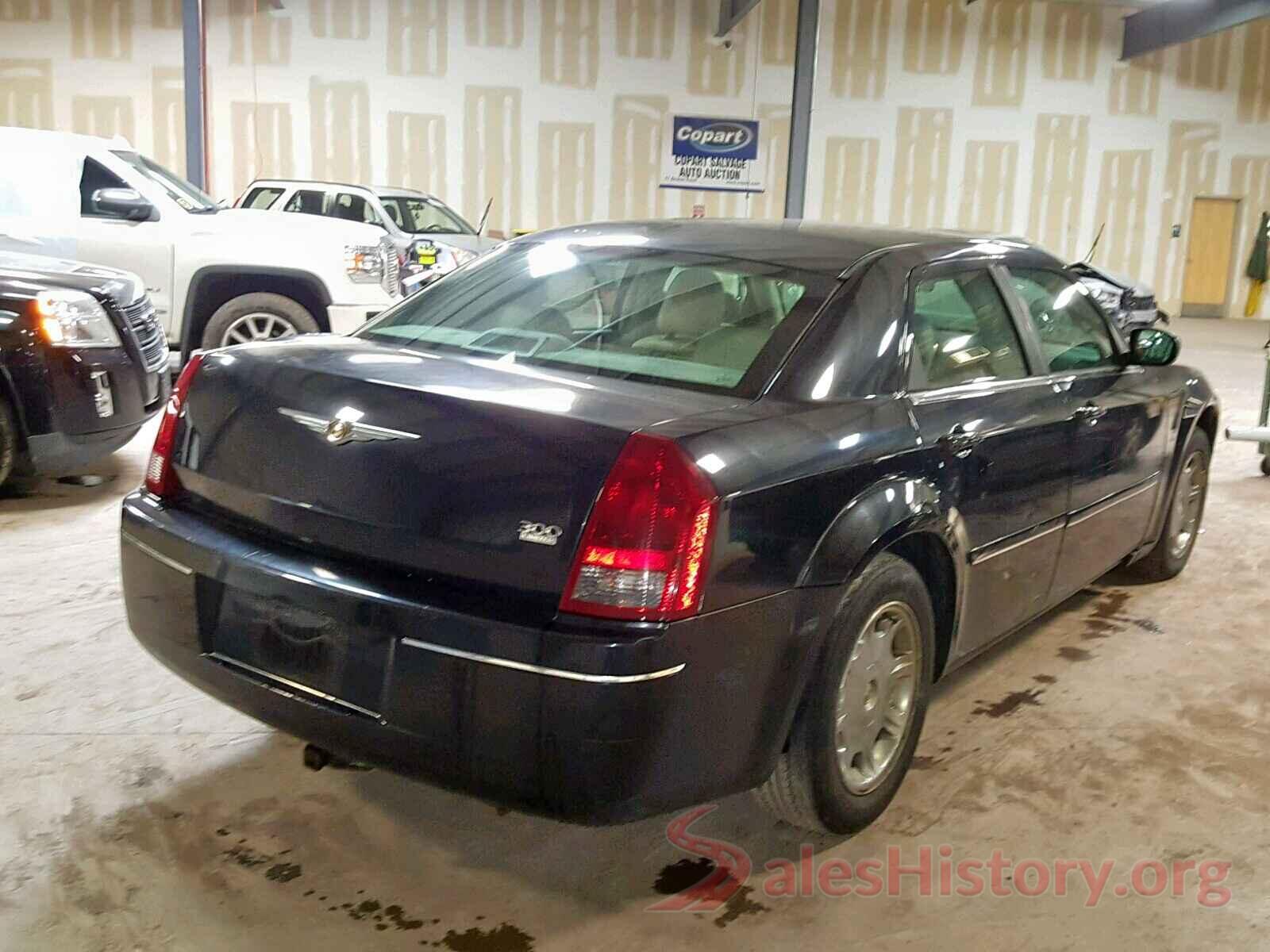 JF2GTACC1K8331337 2005 CHRYSLER 300