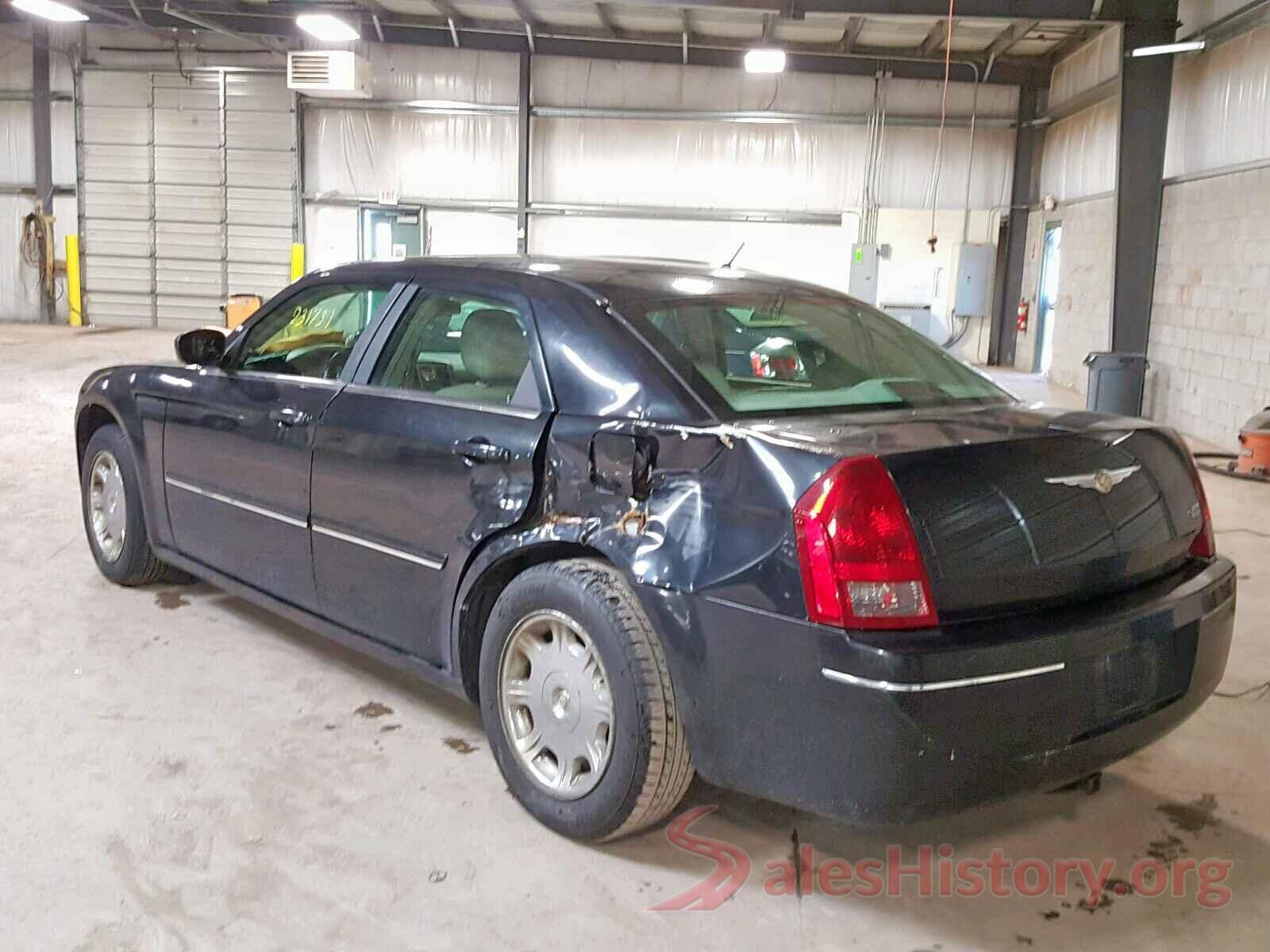 JF2GTACC1K8331337 2005 CHRYSLER 300