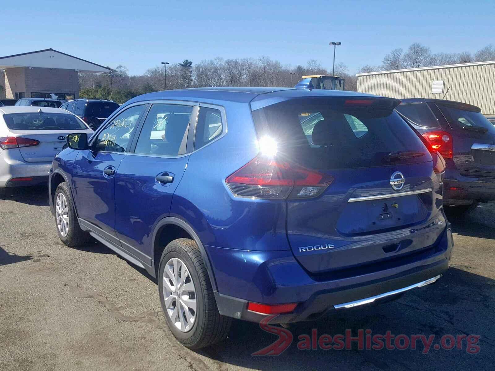 4T1B11HK8KU208815 2018 NISSAN ROGUE S