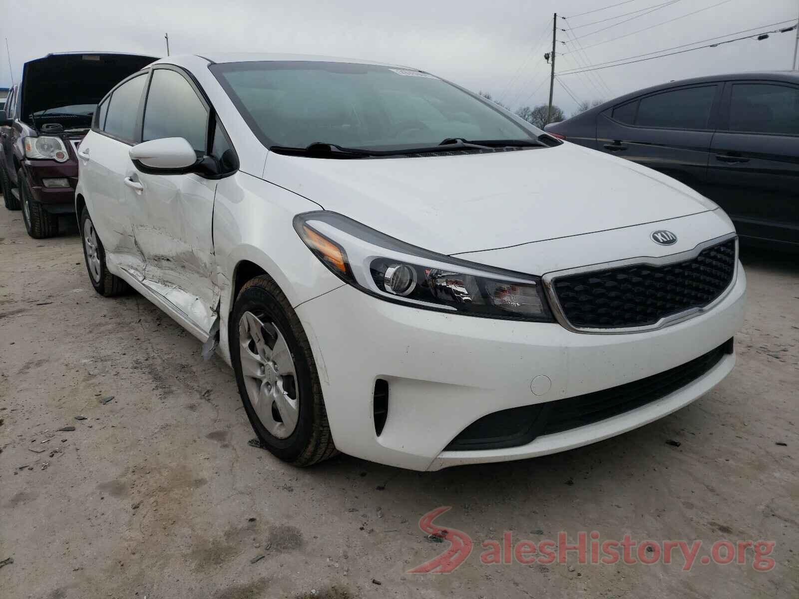 3KPFL4A78JE261423 2018 KIA FORTE