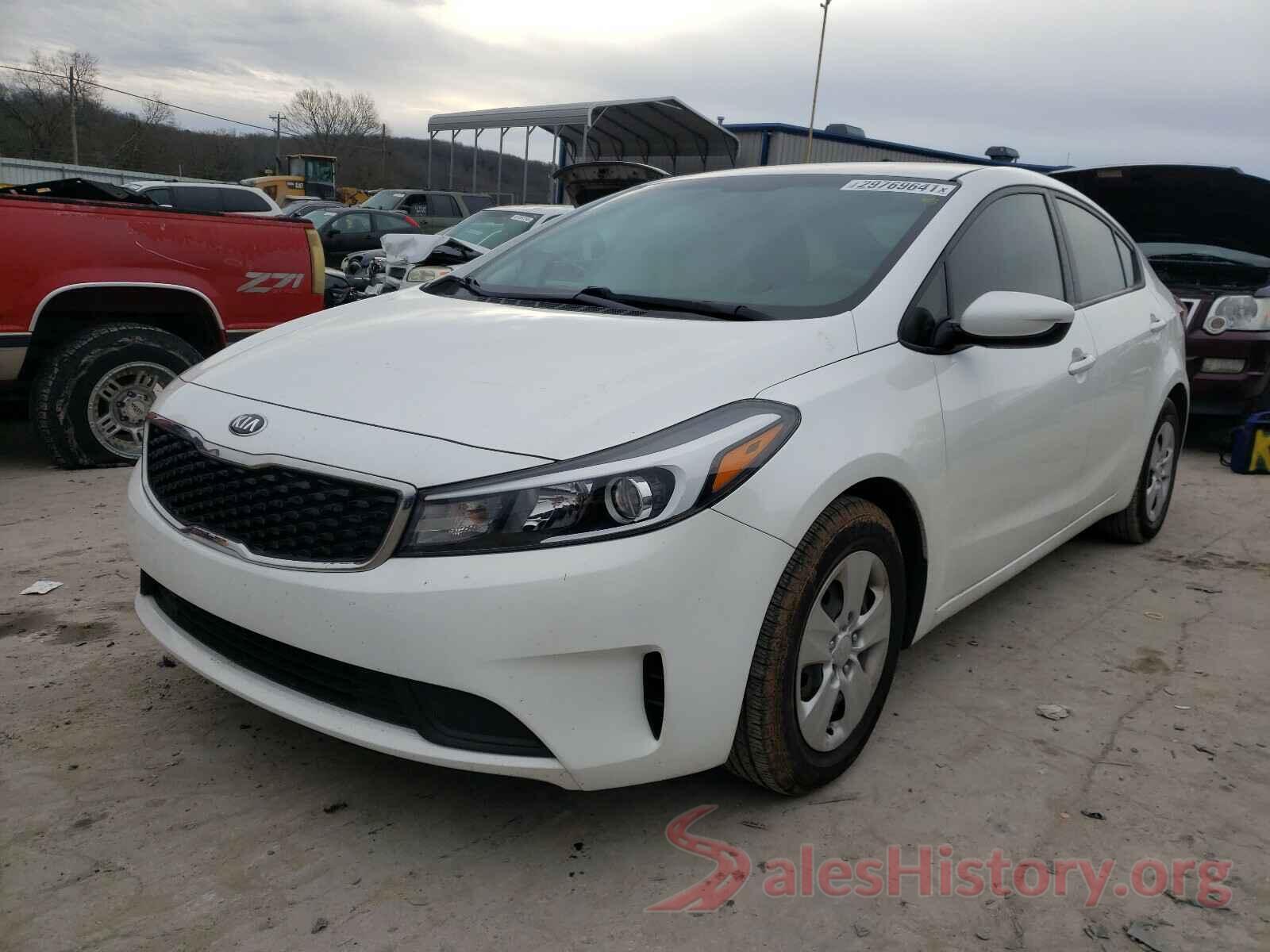 3KPFL4A78JE261423 2018 KIA FORTE