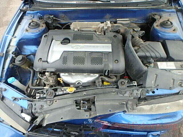 KNDPMCACXK7534615 2004 HYUNDAI ELANTRA