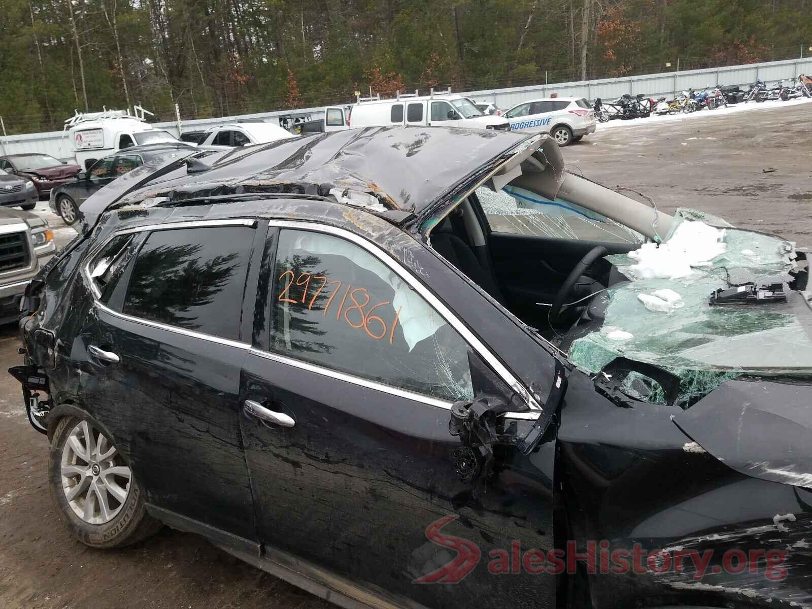 3N1AB7AP2KL625995 2019 NISSAN ROGUE