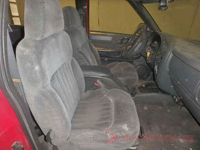 1FMJU1KT6JEA45062 1998 CHEVROLET S10