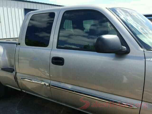 3KPFK4A71HE062596 2004 GMC SIERRA