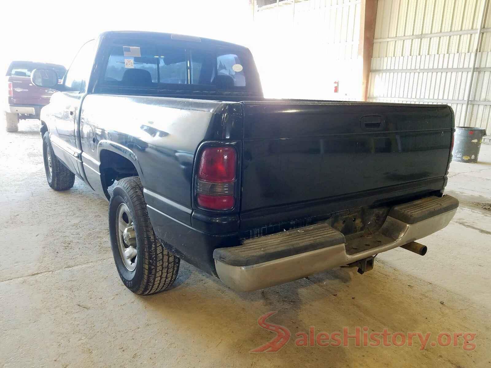 2HGFC2F64KH551072 2000 DODGE RAM 1500