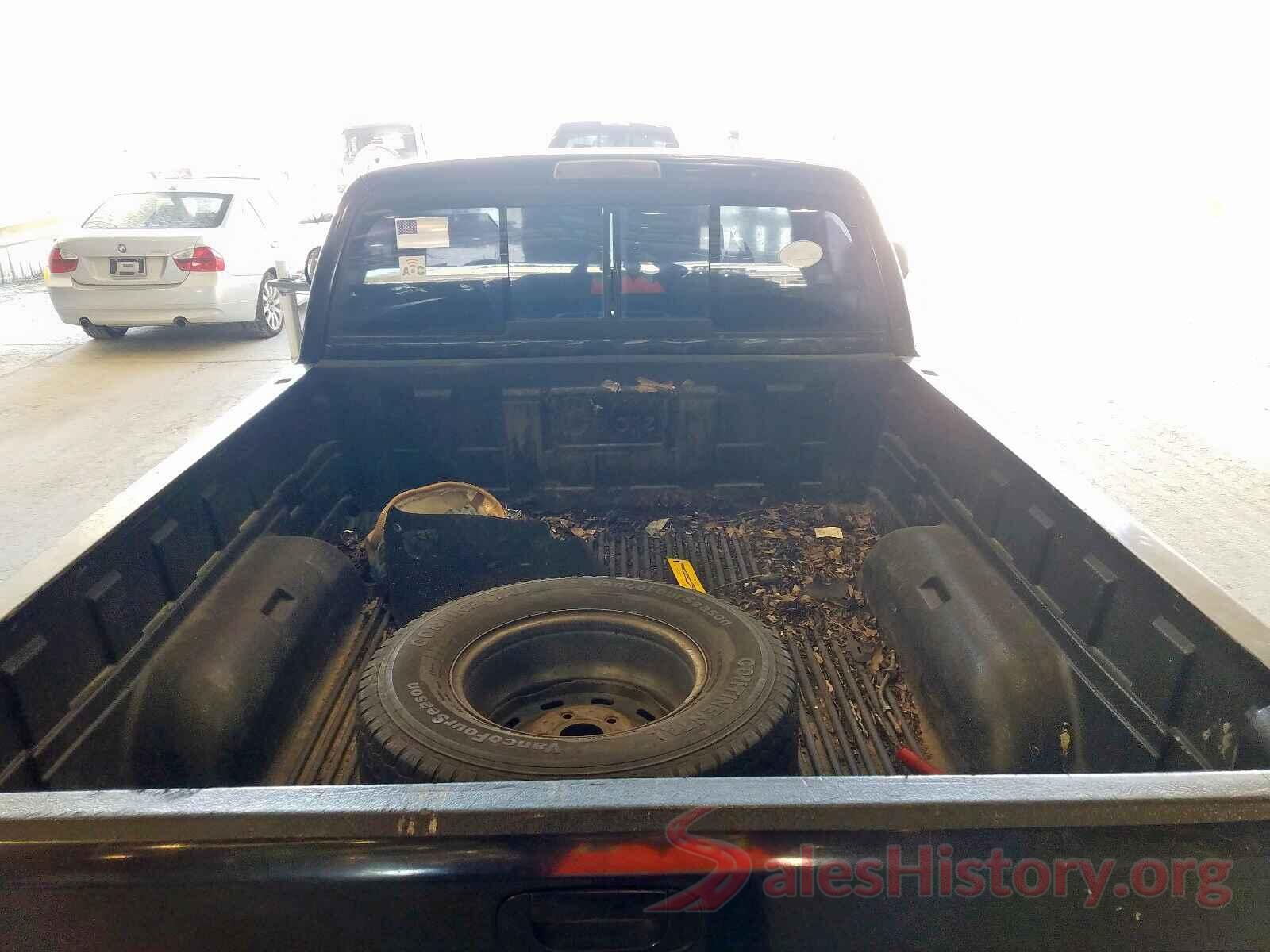 2HGFC2F64KH551072 2000 DODGE RAM 1500