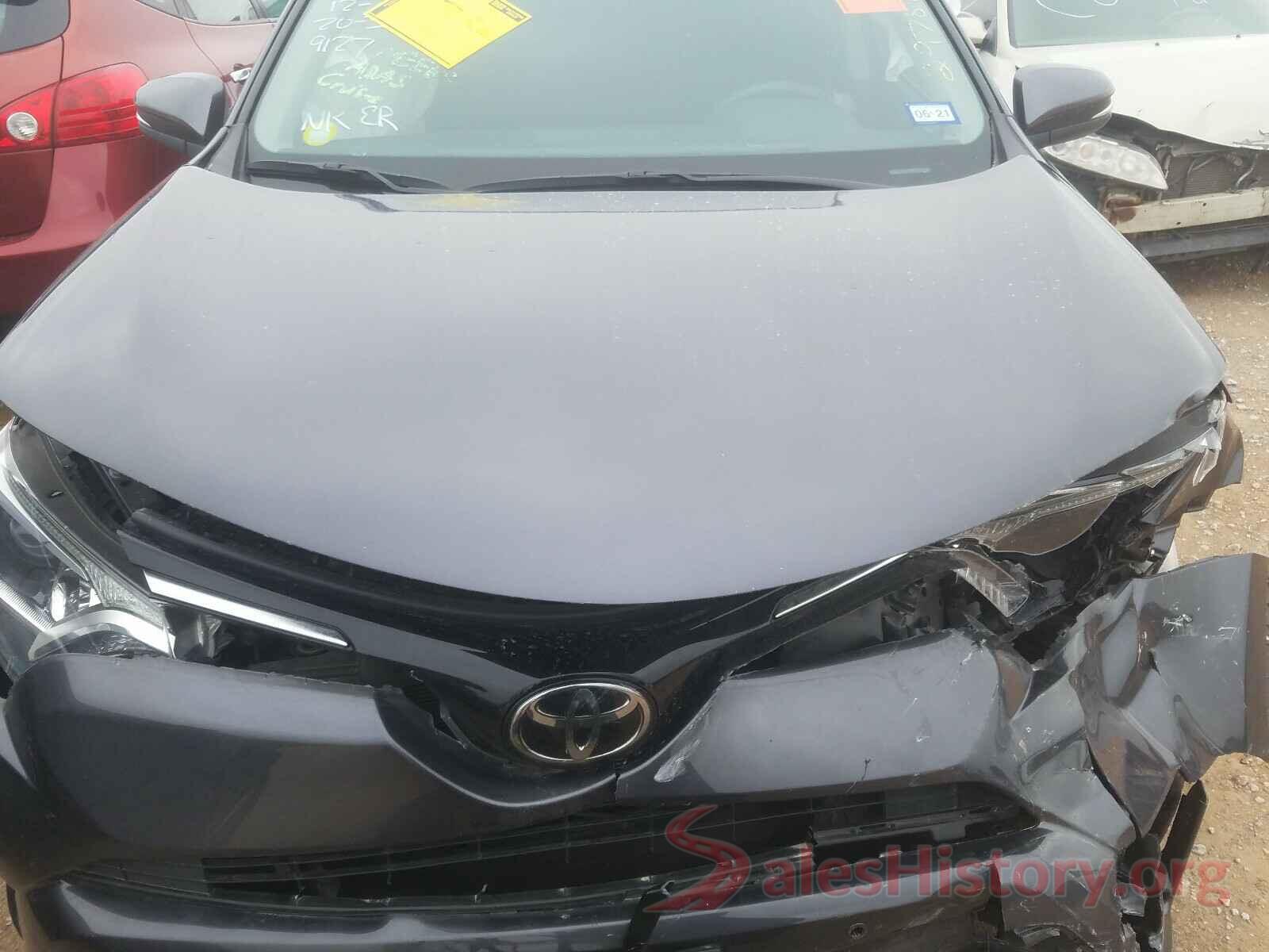 JTMWFREV4JJ169127 2018 TOYOTA RAV4