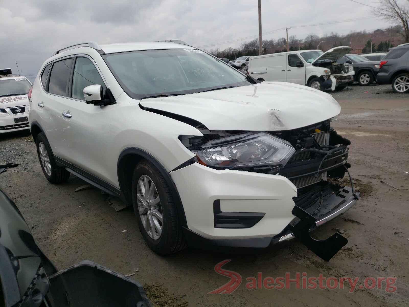 KNMAT2MV6HP590124 2017 NISSAN ROGUE