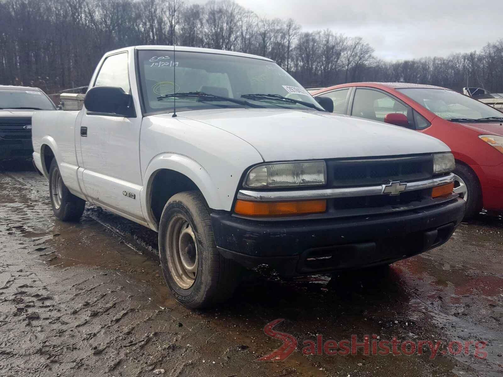 JF2GTAEC5KH347828 2002 CHEVROLET S10