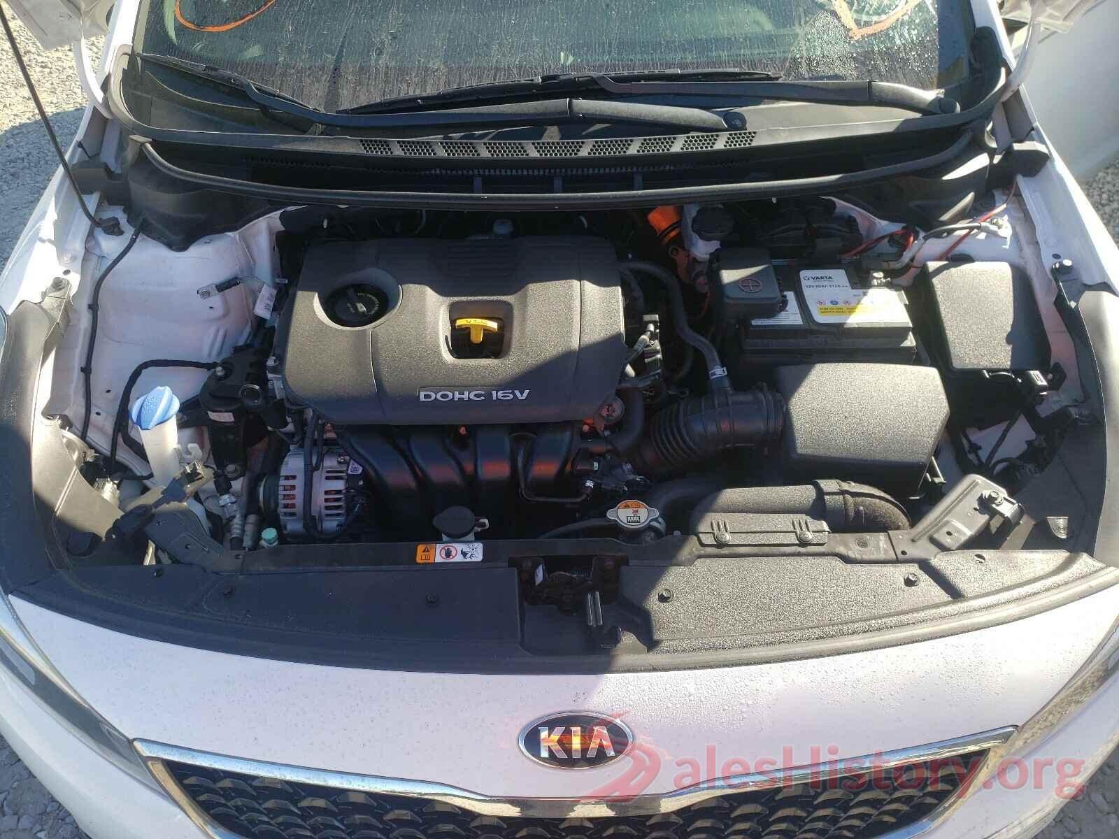 3KPFK4A76JE245000 2018 KIA FORTE