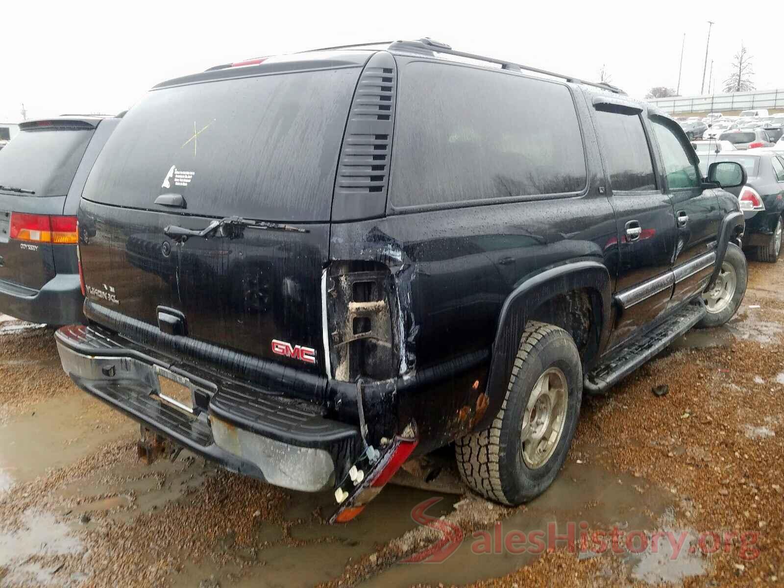 WVGAV7AX3JK002403 2005 GMC YUKON