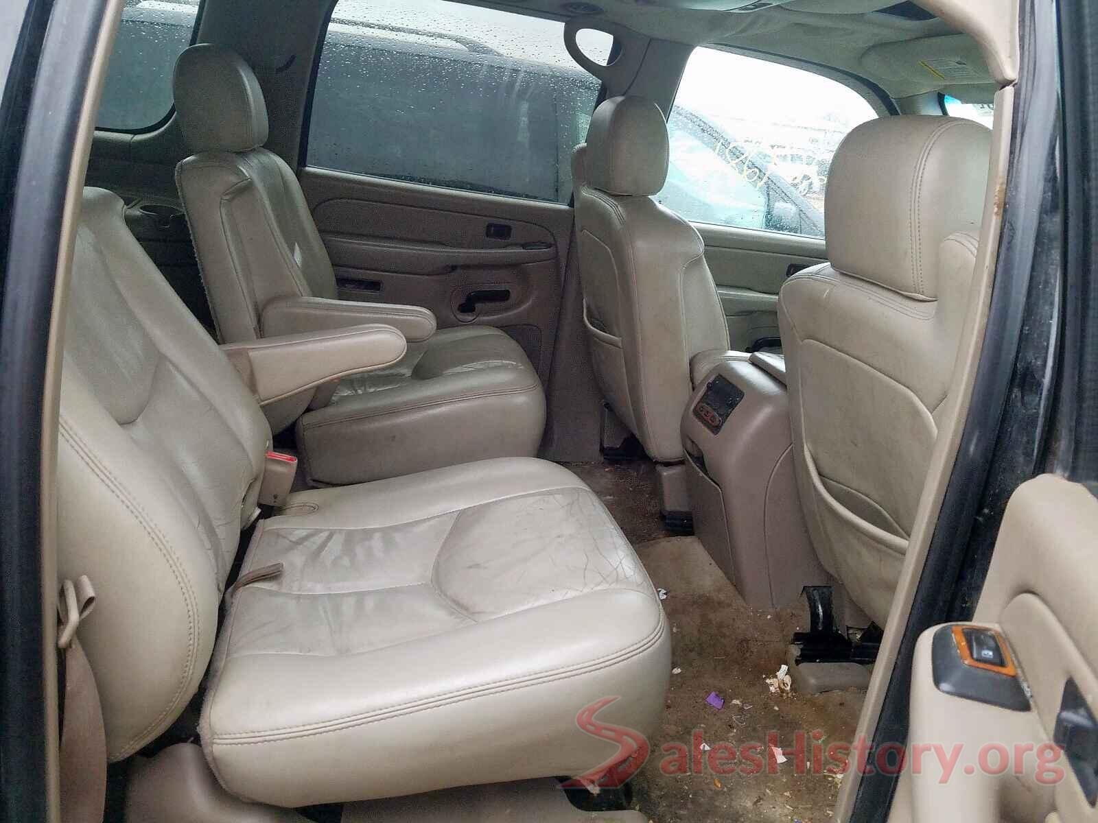 WVGAV7AX3JK002403 2005 GMC YUKON