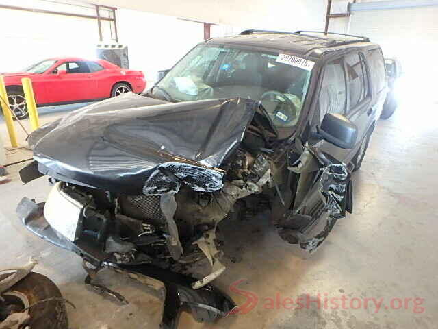 1HGCR2F58GA192212 2004 FORD EXPEDITION