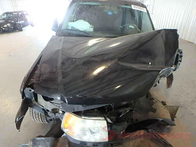 1HGCR2F58GA192212 2004 FORD EXPEDITION