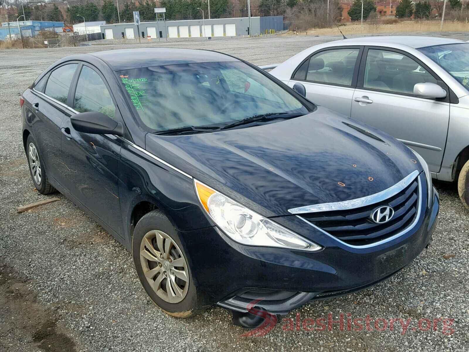 ZAM57RTA4H1236985 2012 HYUNDAI SONATA