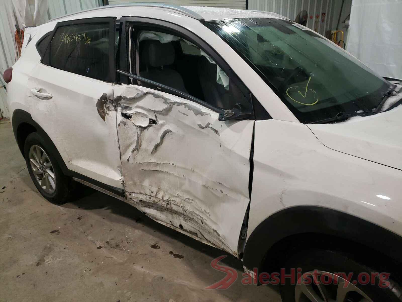 KM8J3CA48JU713605 2018 HYUNDAI TUCSON