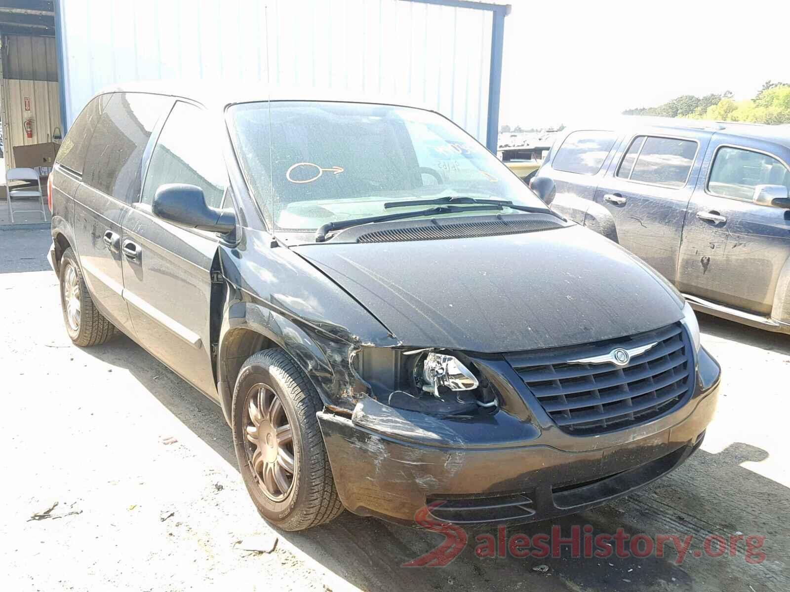 3C4PDCBGXGT224193 2005 CHRYSLER TOWN & COU