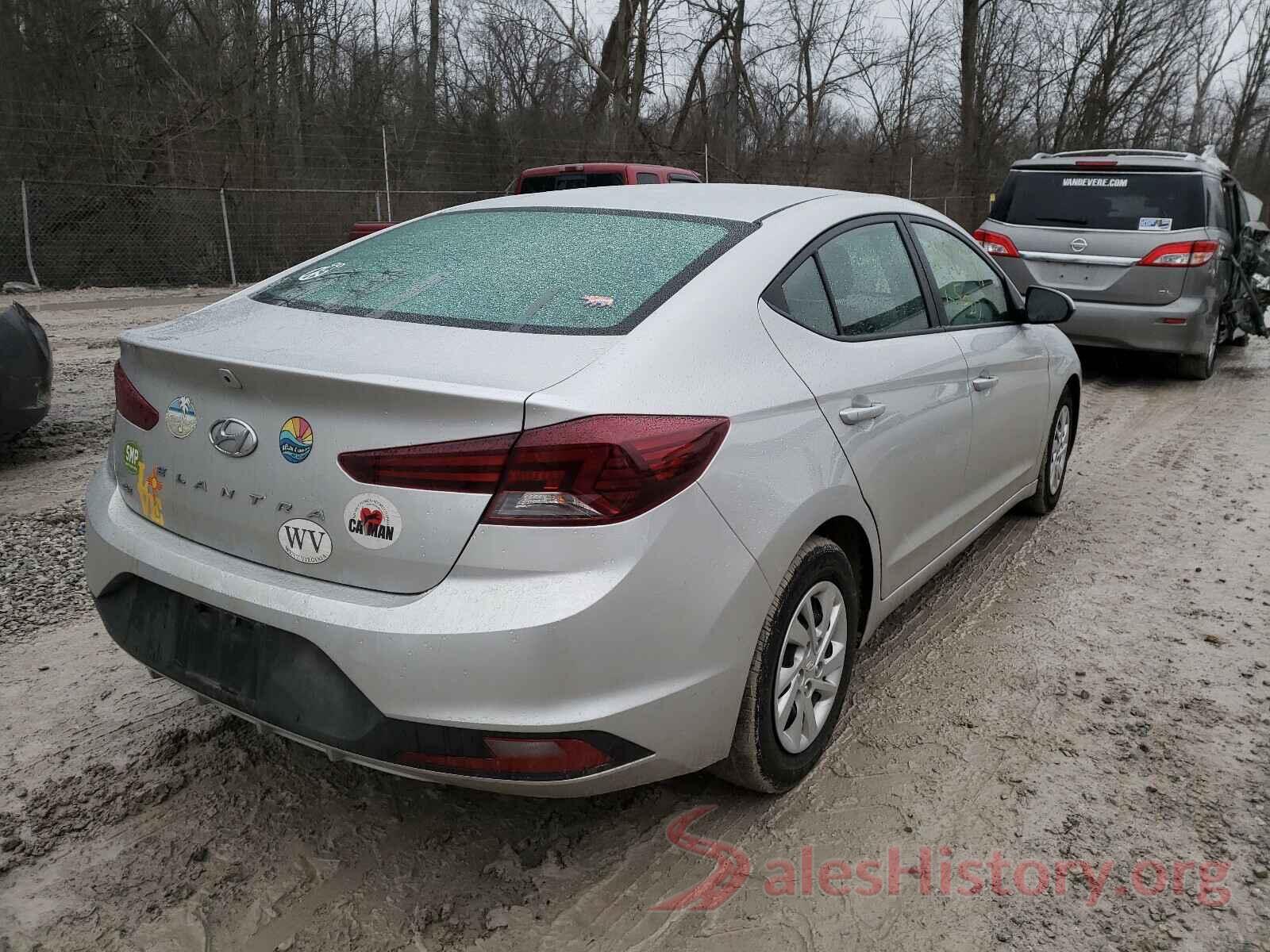 5NPD74LF9KH447520 2019 HYUNDAI ELANTRA