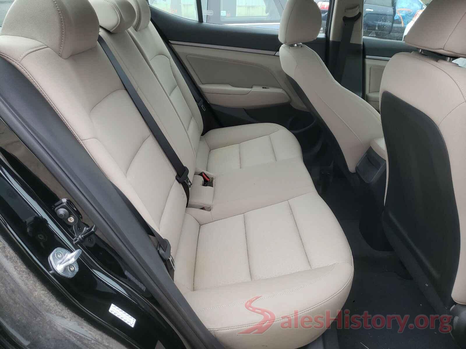 KMHD84LFXJU525106 2018 HYUNDAI ELANTRA