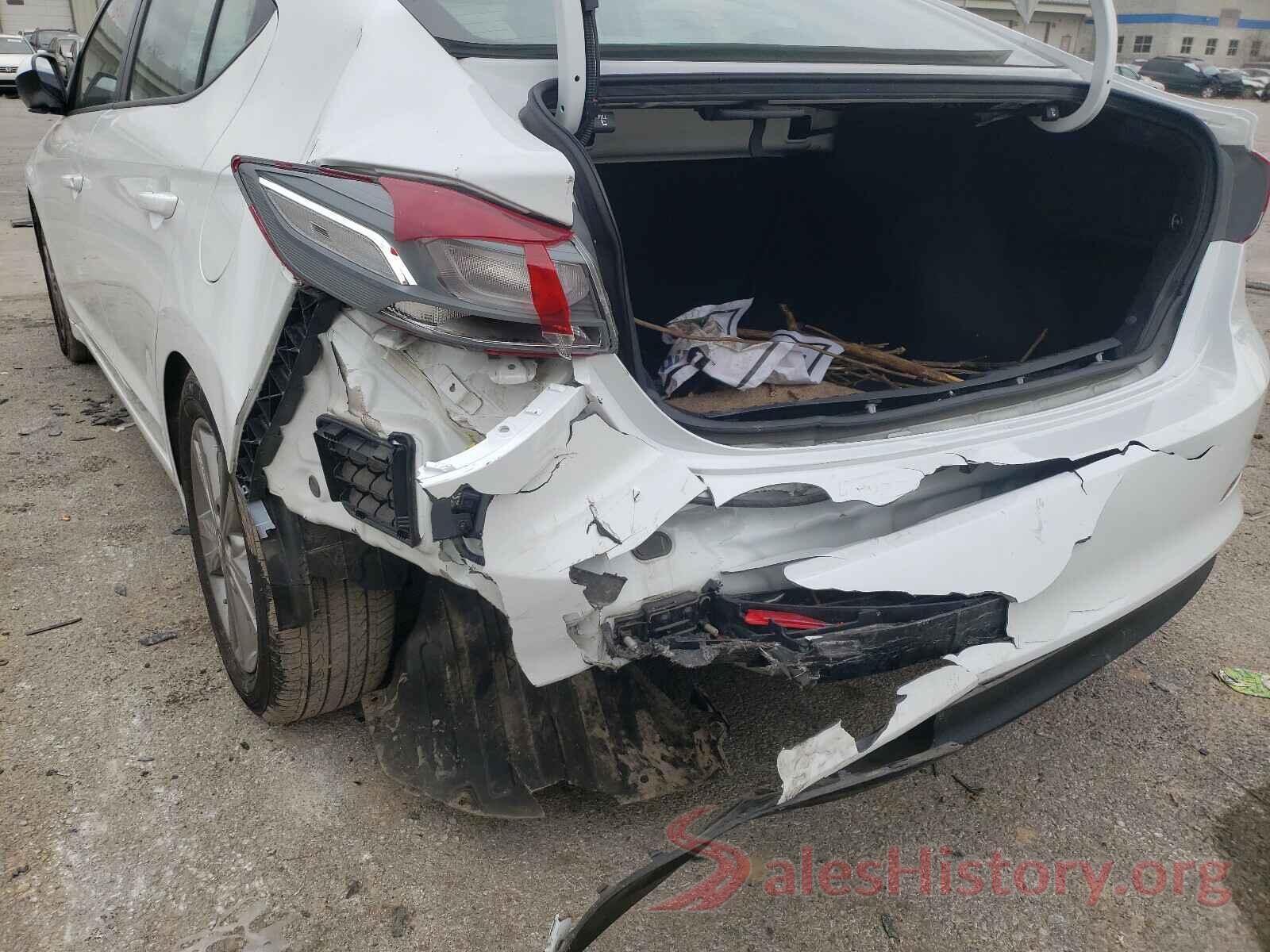 5NPD84LF0JH223855 2018 HYUNDAI ELANTRA