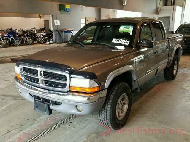 1HGCR2F35HA170717 2000 DODGE DAKOTA