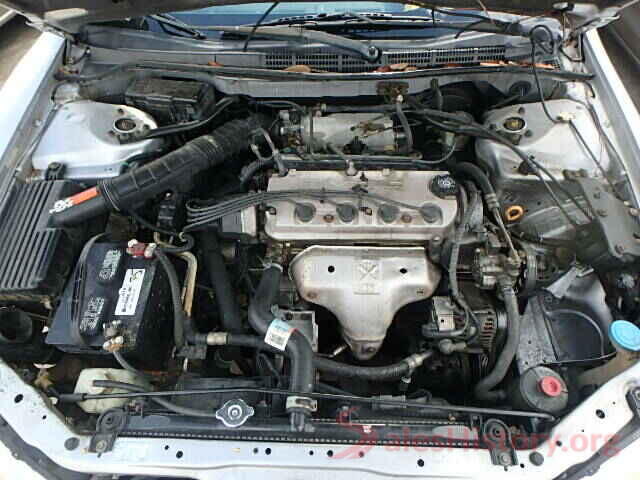 KNDJP3A51H7440081 2001 HONDA ACCORD